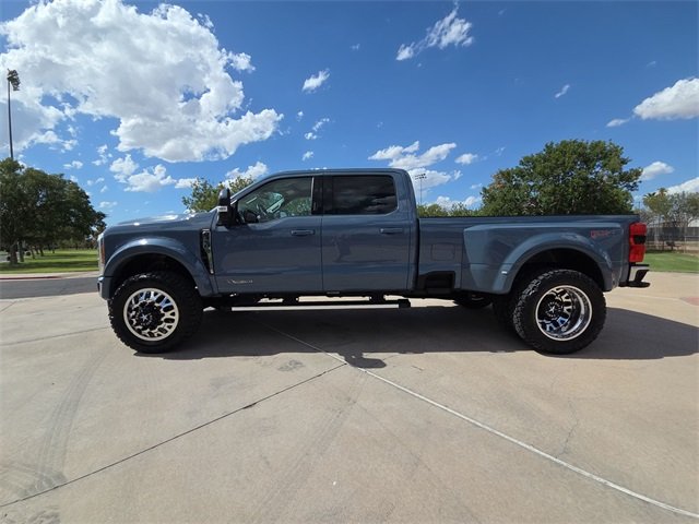 Gallery image 22 for 2023 Ford F-450SD Lariat